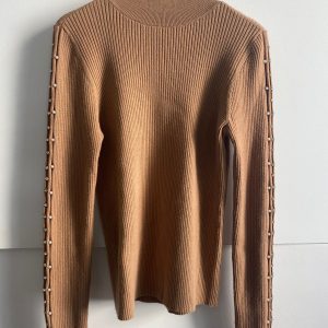 Maglia a Costina con Dettaglio di Perle sulla Manica Twinset